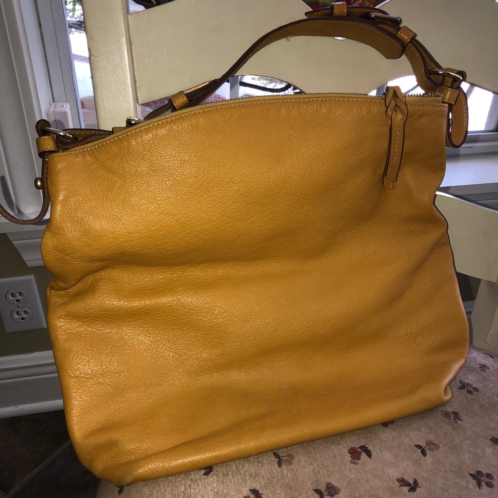 Dooney & Bourke - Picture 2 of 3